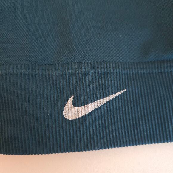 Nike Seamless Dri Fit Light Support Sports Bra Size M AQ0123-347 Teal Blue - Picture 3 of 6